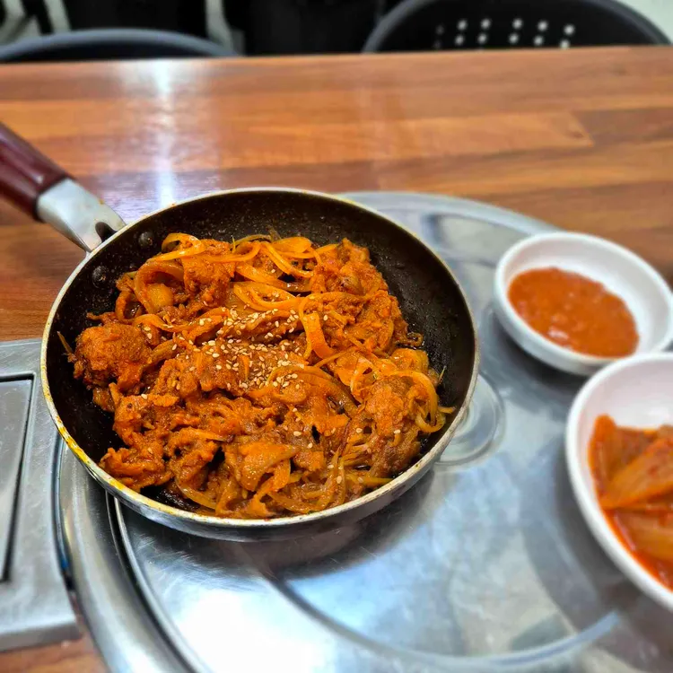 형제불백 사진 2