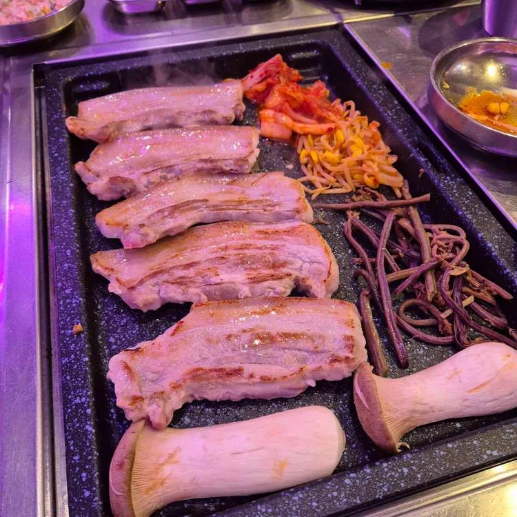 경포정육점식당조개구이 대표 사진