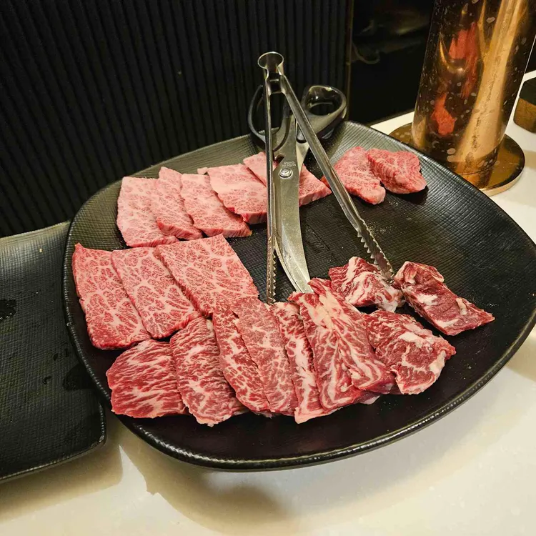 화백 대표 사진