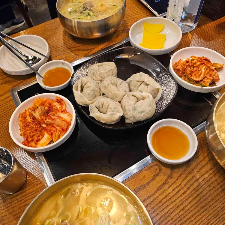 달인명동칼국수보쌈 대표 사진