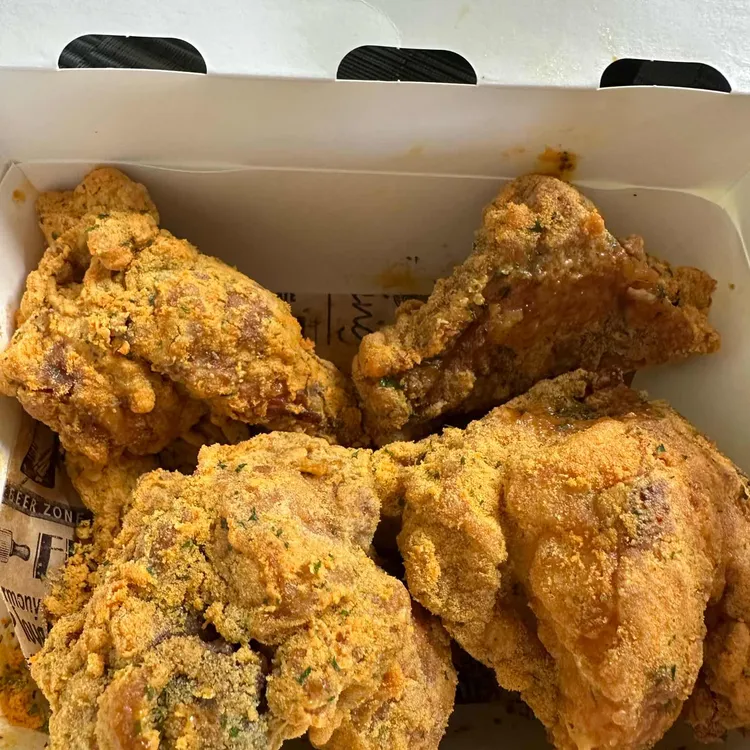 BHC 치킨 대표 사진