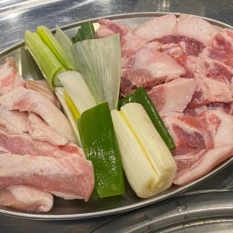 도담숯불구이 대표 사진