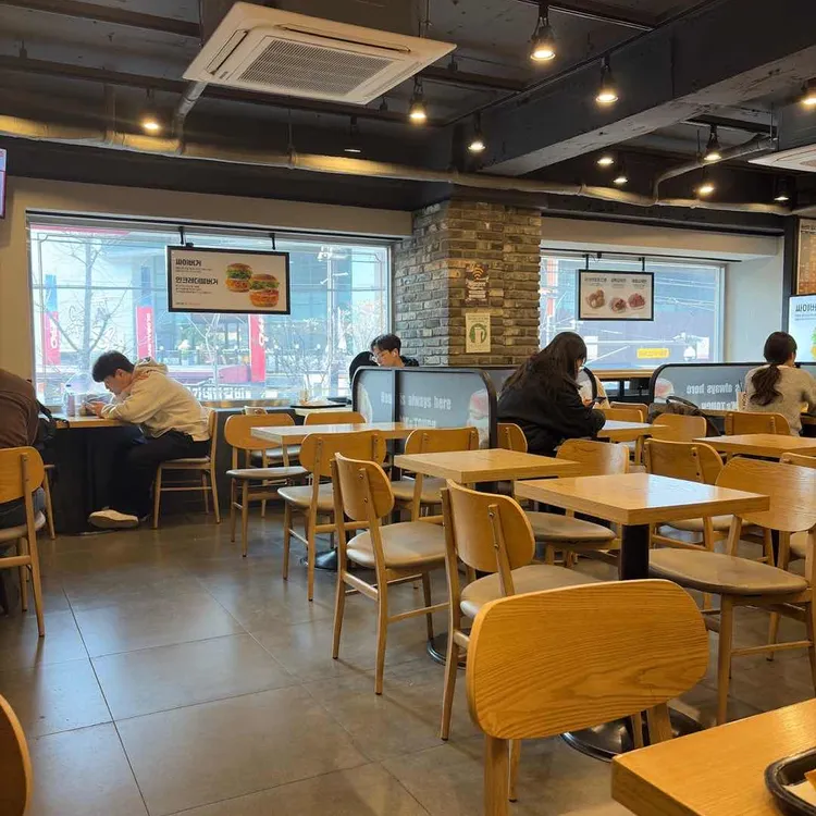 맘스터치 대표 사진