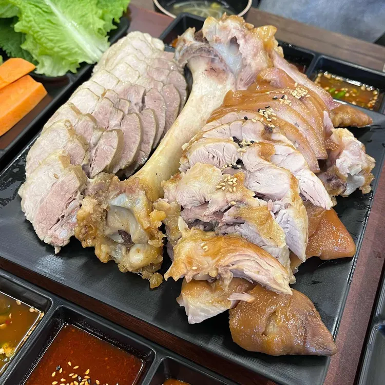 귀한족발 대표 사진