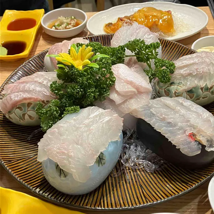 진주품은 활어 대표 사진