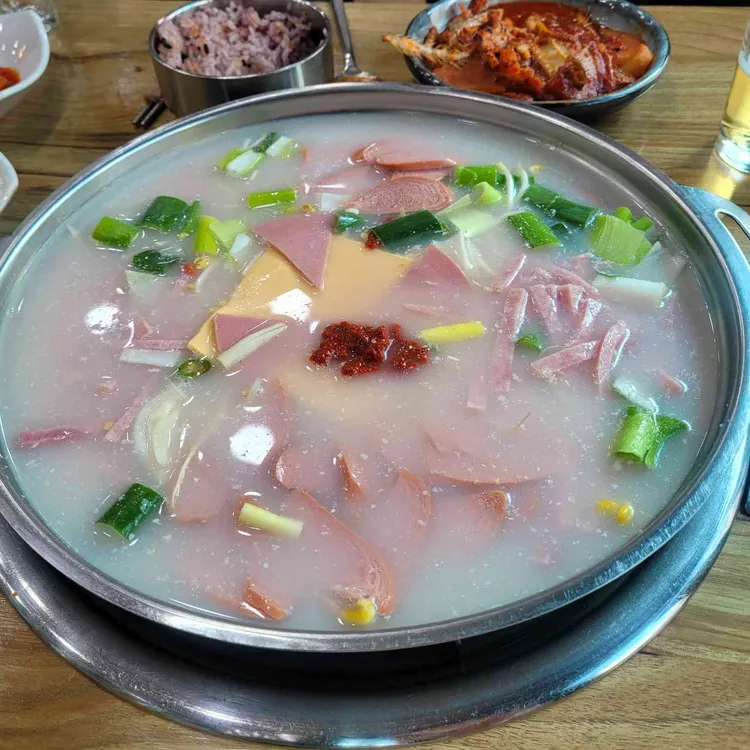 부부부대찌개 대표 사진