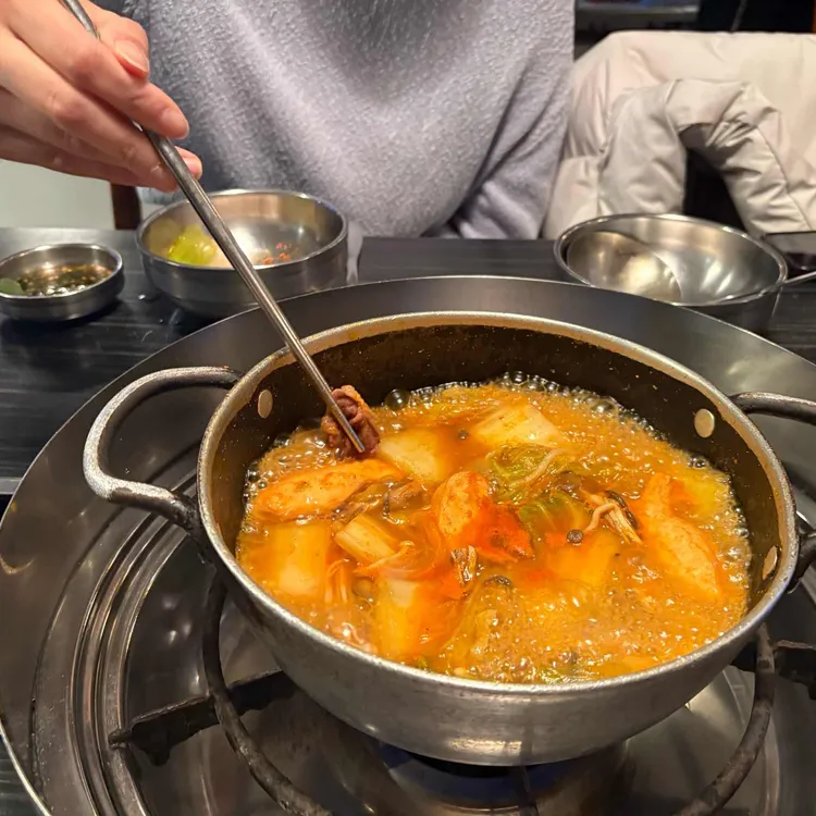 최가네버섯샤브매운탕칼국수 대표 사진
