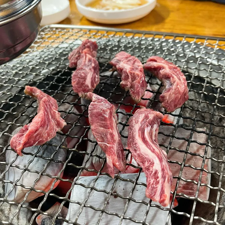 용호정육점 식당 대표 사진