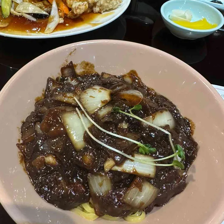 더씨 대표 사진