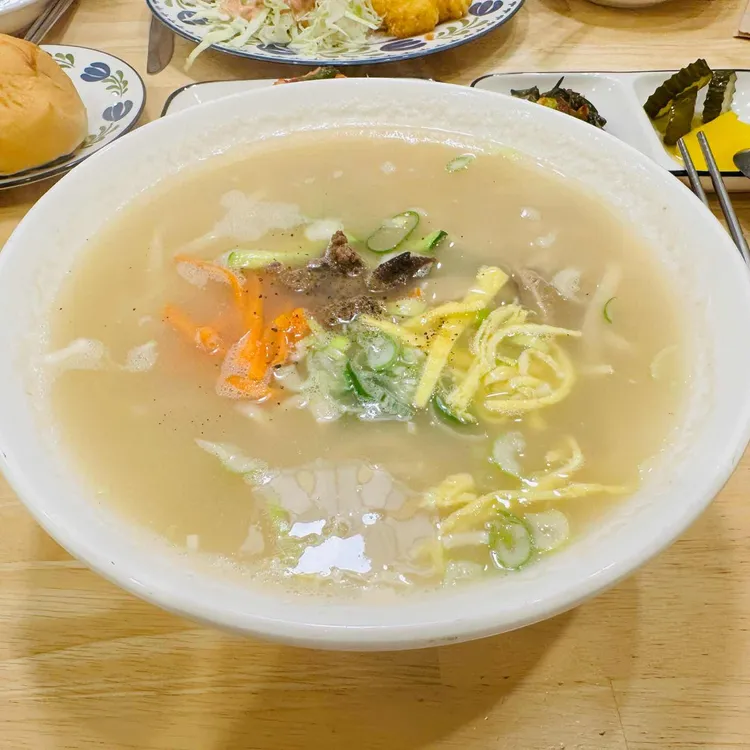 홍재 돈가스와 칼국수 대표 사진