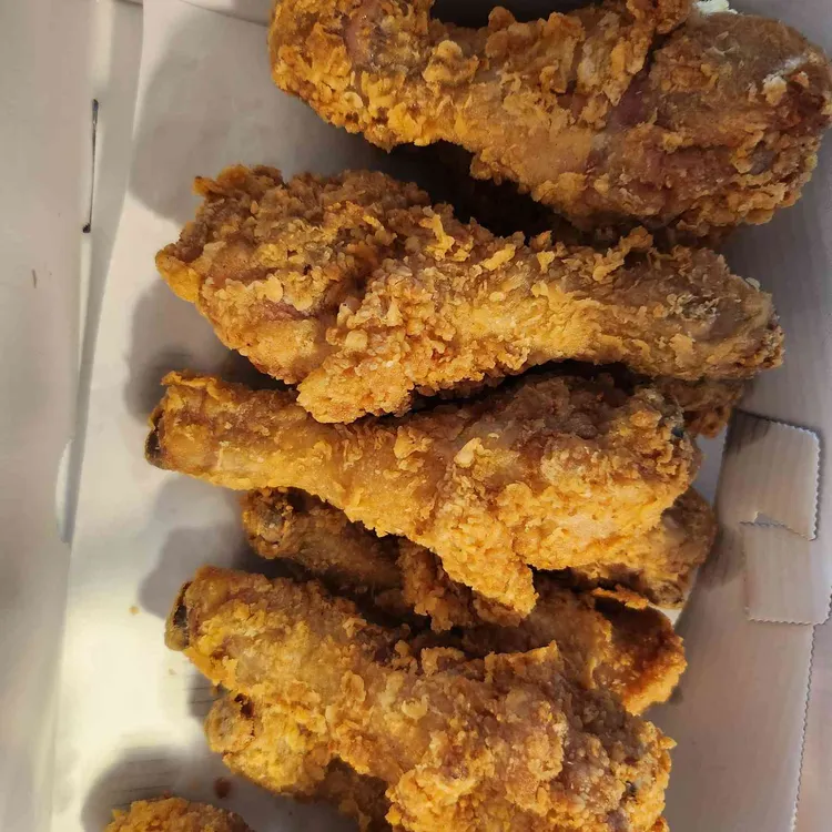 BBQ치킨 신당2점 사진 1