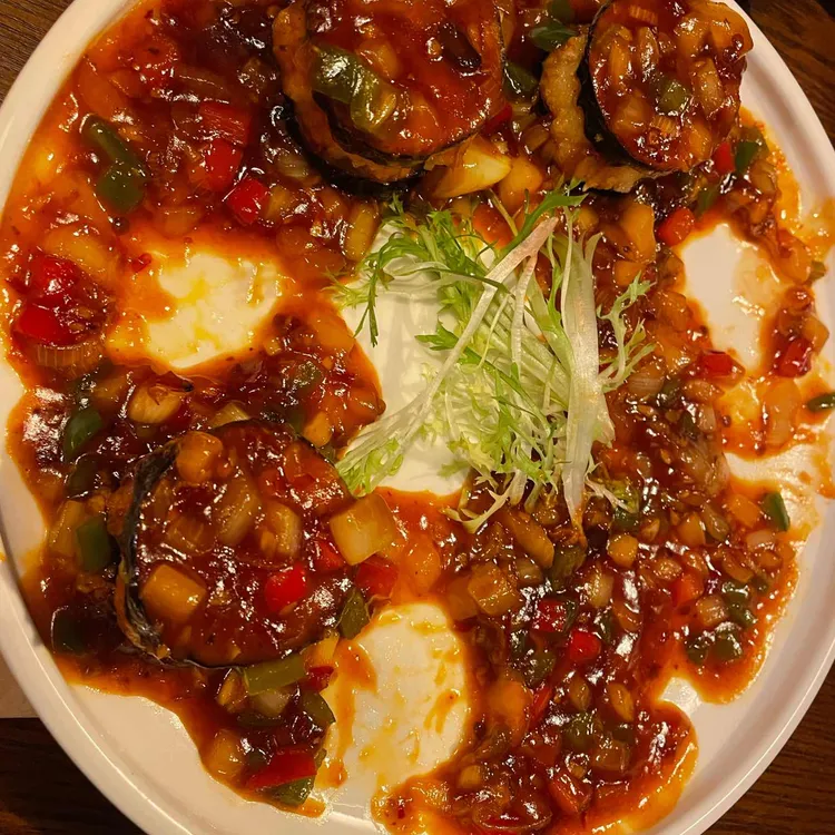 웅장 대표 사진