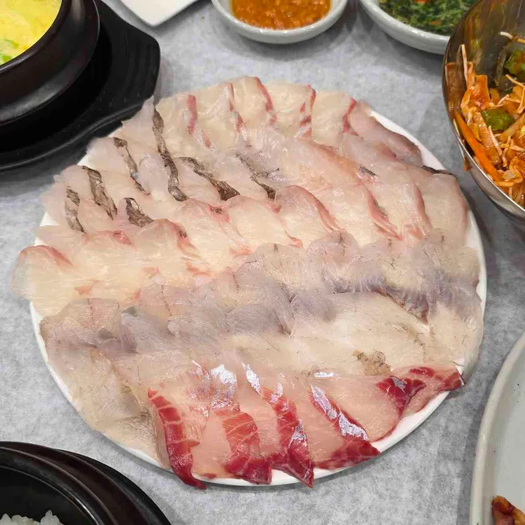 해금강횟집 대표 사진