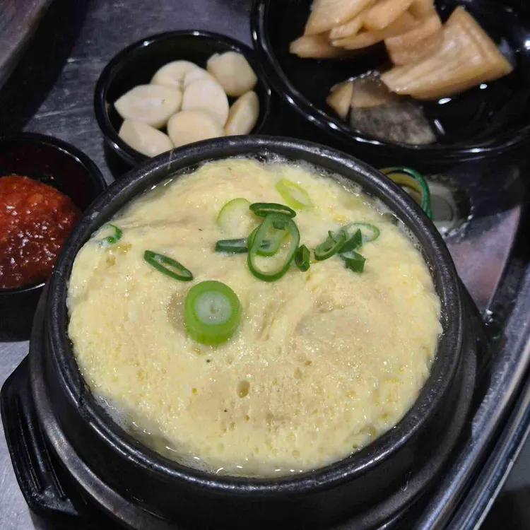 닭고집숯불닭갈비 대표 사진
