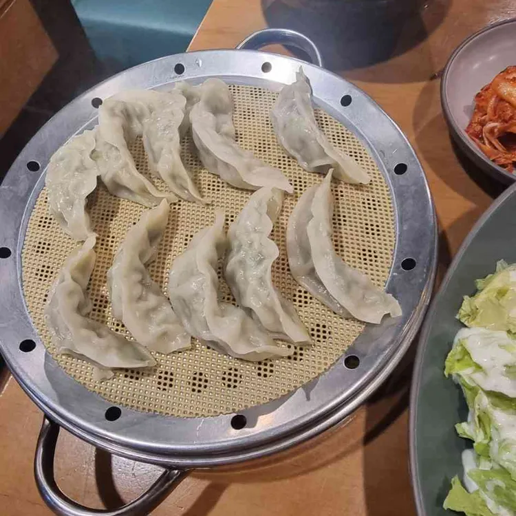 한성백제얼큰샤브칼국수 대표 사진