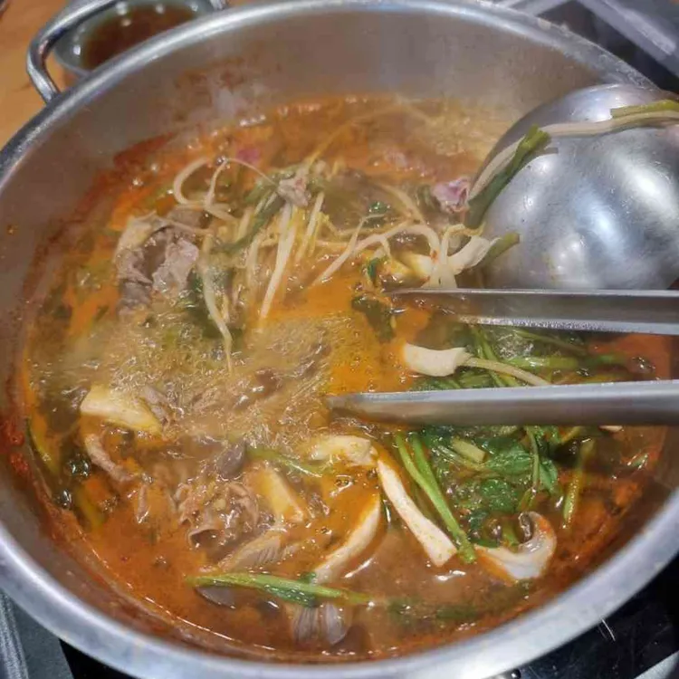 한성백제얼큰샤브칼국수 대표 사진