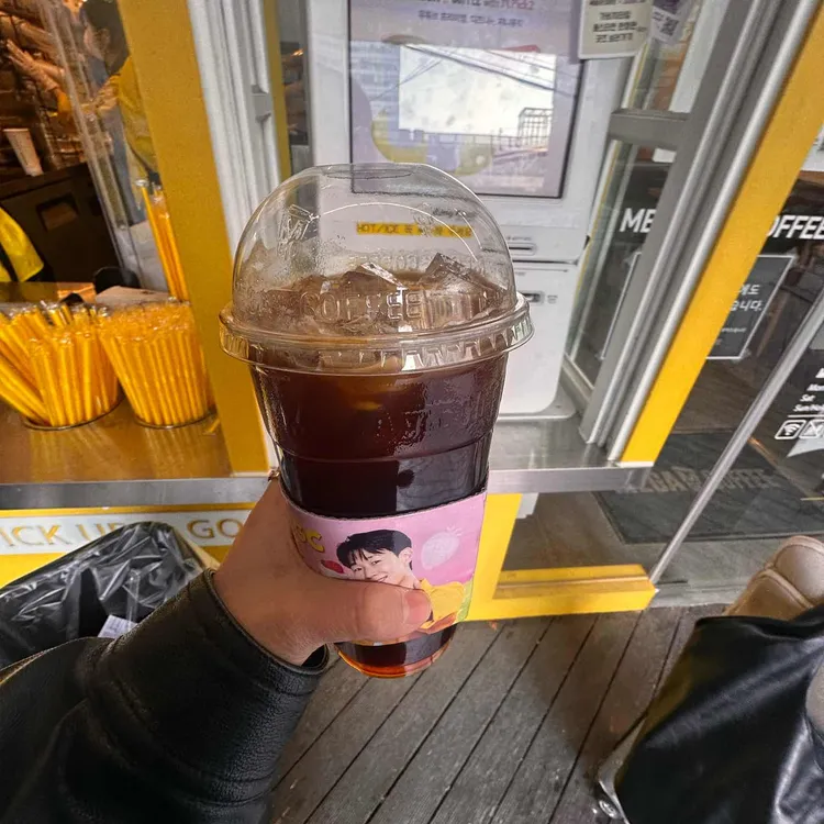 메가커피 사진 2