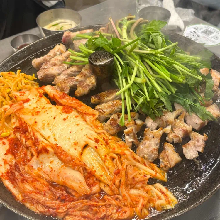 목구멍 대표 사진