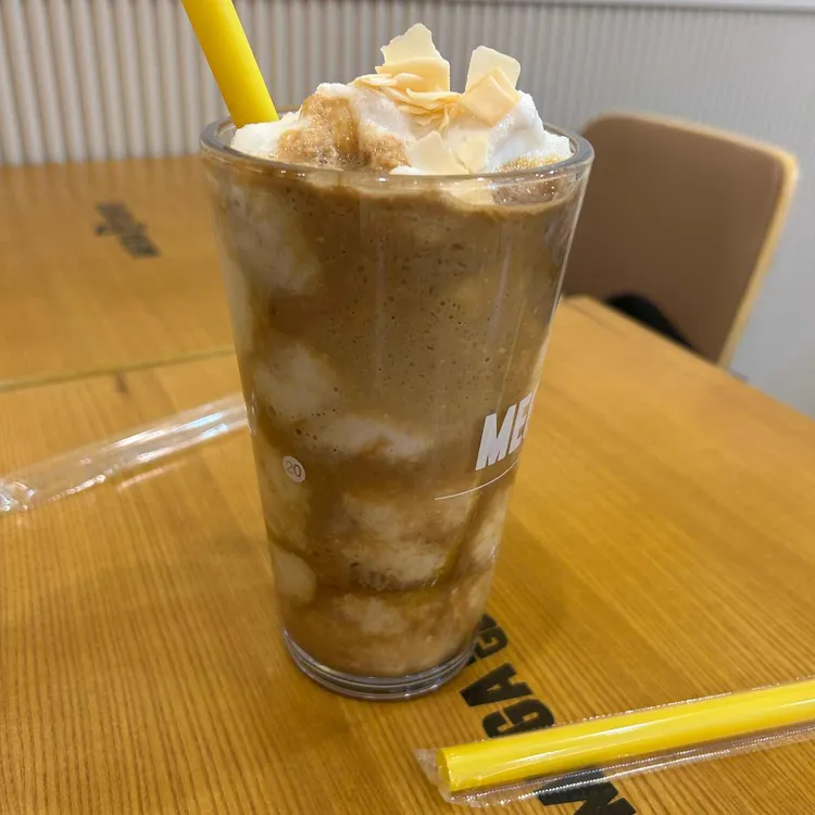 메가커피 사진 1