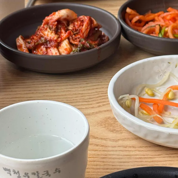백청우칼국수 대표 사진