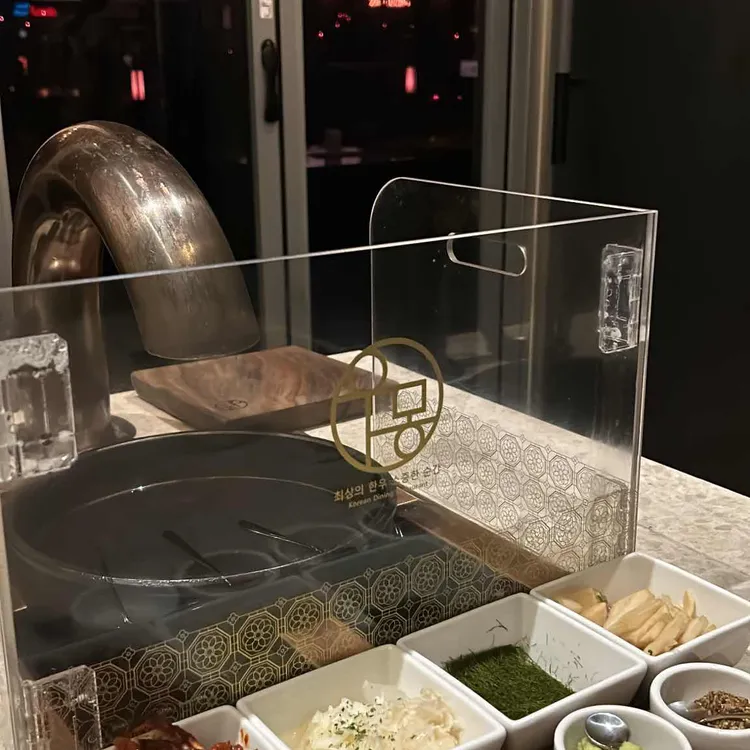 우몽블랙 대표 사진
