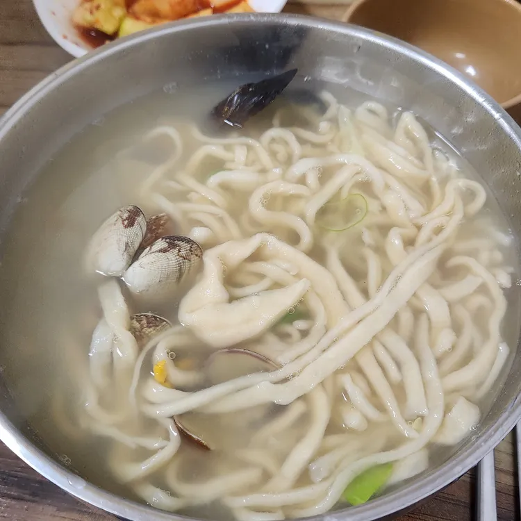 아바이해물칼국수 대표 사진