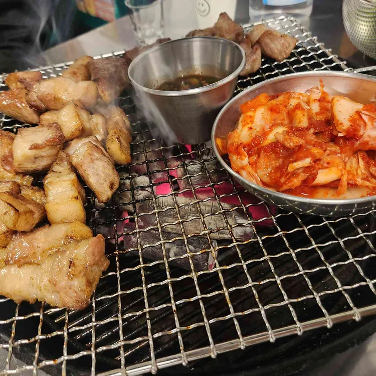 일통왕소금구이 대표 사진