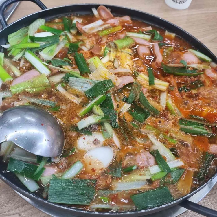본가부대찌개 사진 1