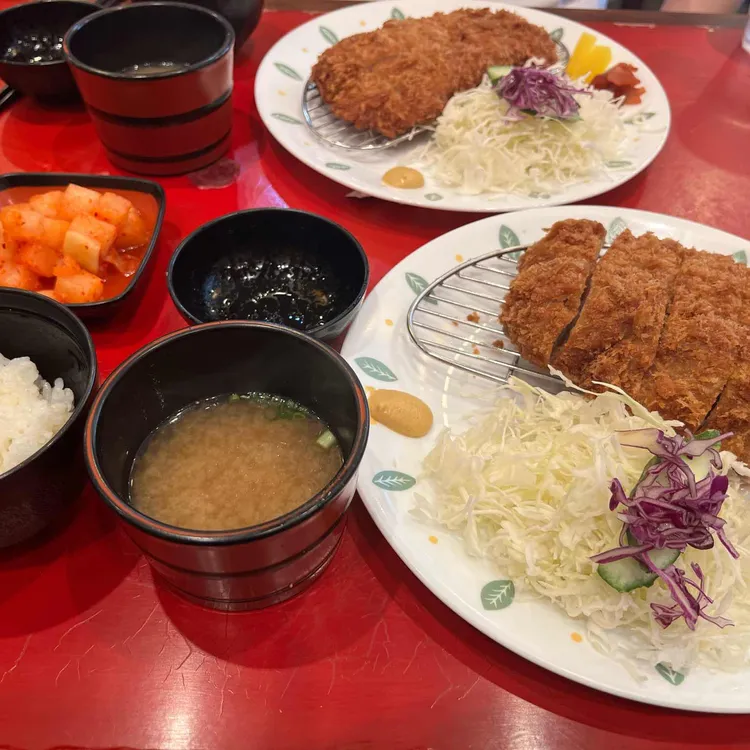 명인돈까스 대표 사진