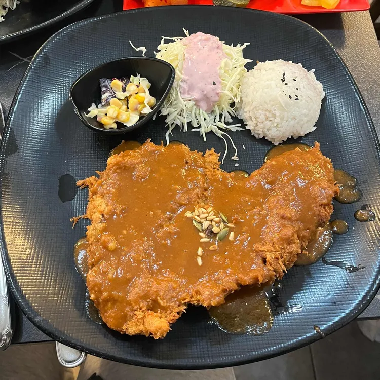 흥식이돈가스무한리필 대표 사진