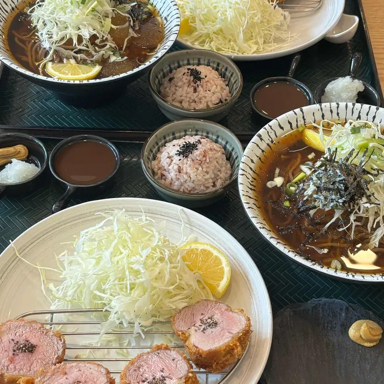 삼백돈돈가츠 대표 사진