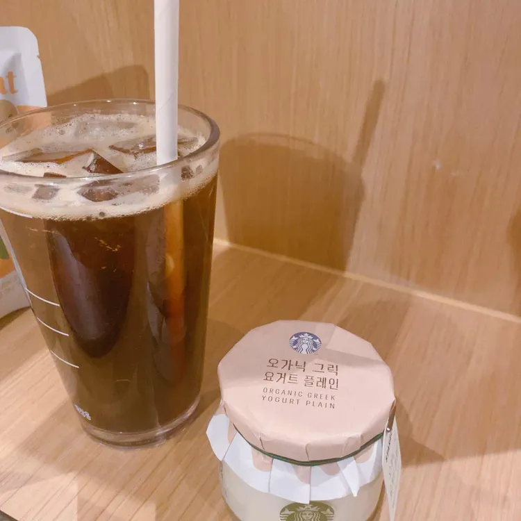 스타벅스 대표 사진