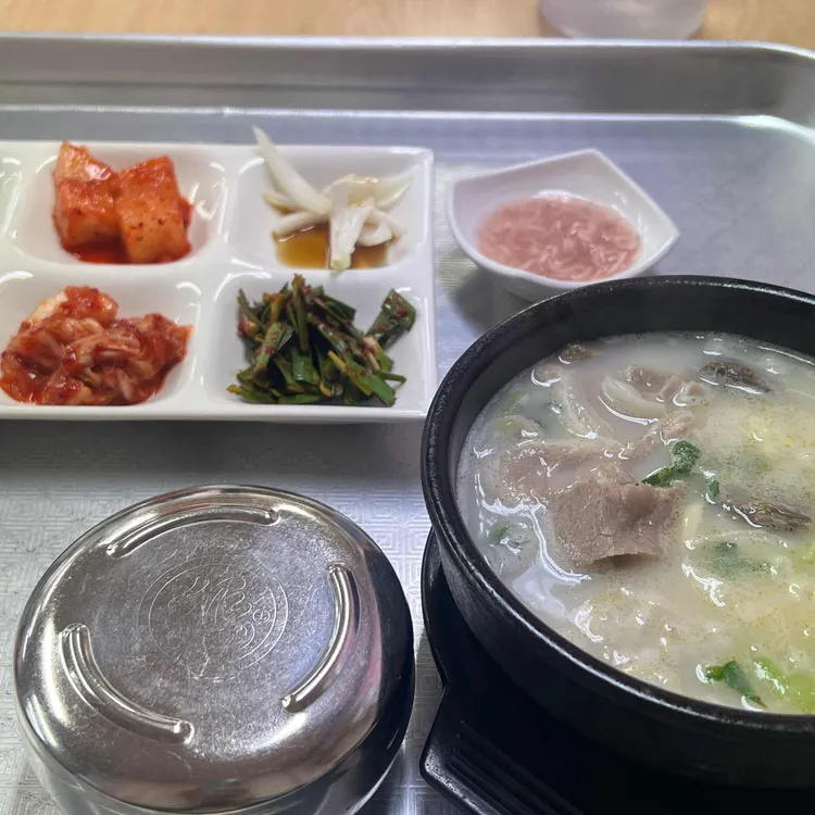 옛순가순대국밥 대표 사진