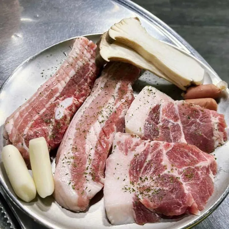 착한돼지 화로구이 대표 사진