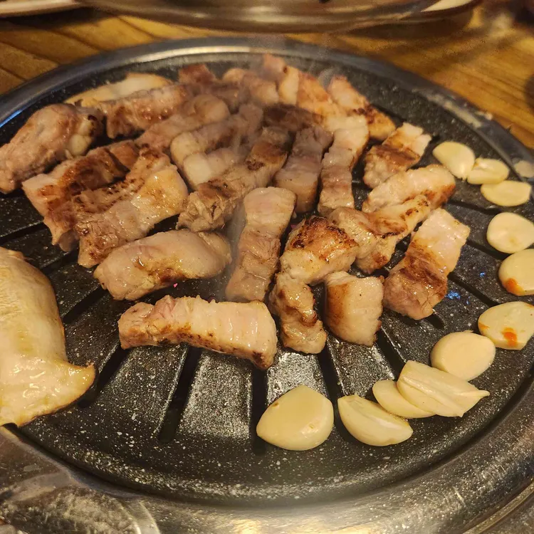 야생고기집 사진 1