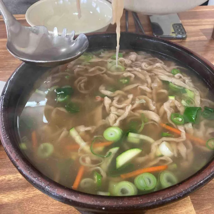 양성도토리칼국수 대표 사진
