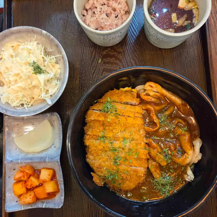 유미카츠 대표 사진