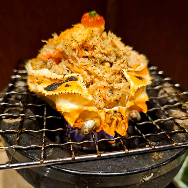 뜬돌집 대표 사진