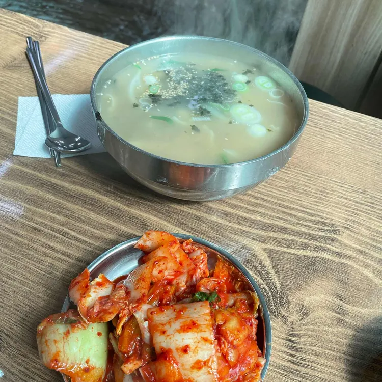홍두깨칼국수 대표 사진