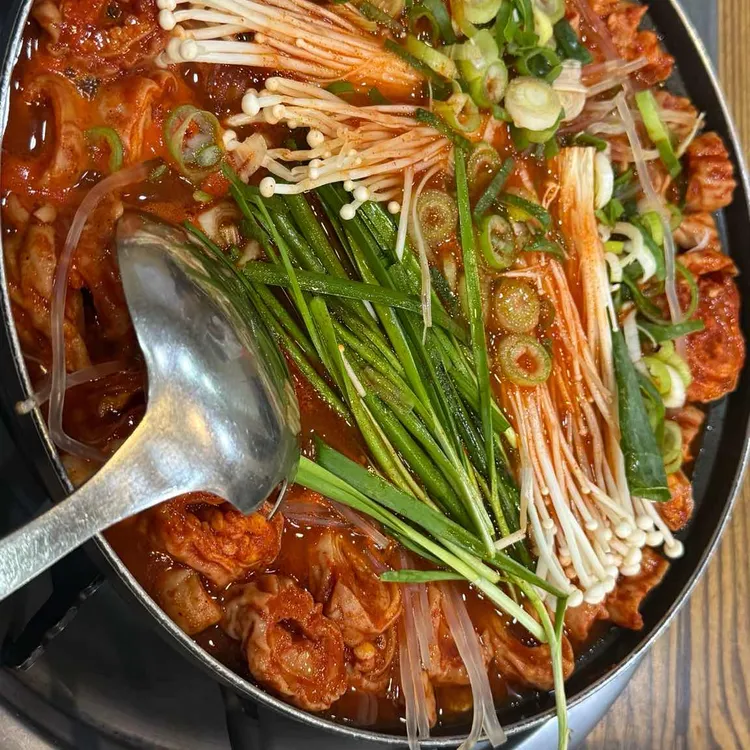 노란간판 창평국밥 대표 사진