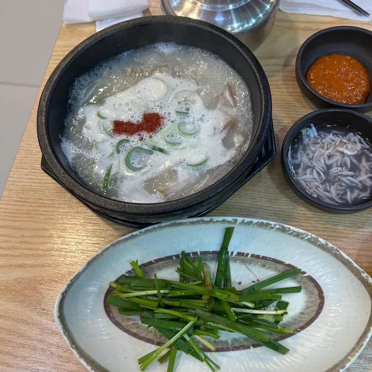 영동밀면 대표 사진
