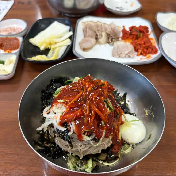 동해막국수 대표 사진