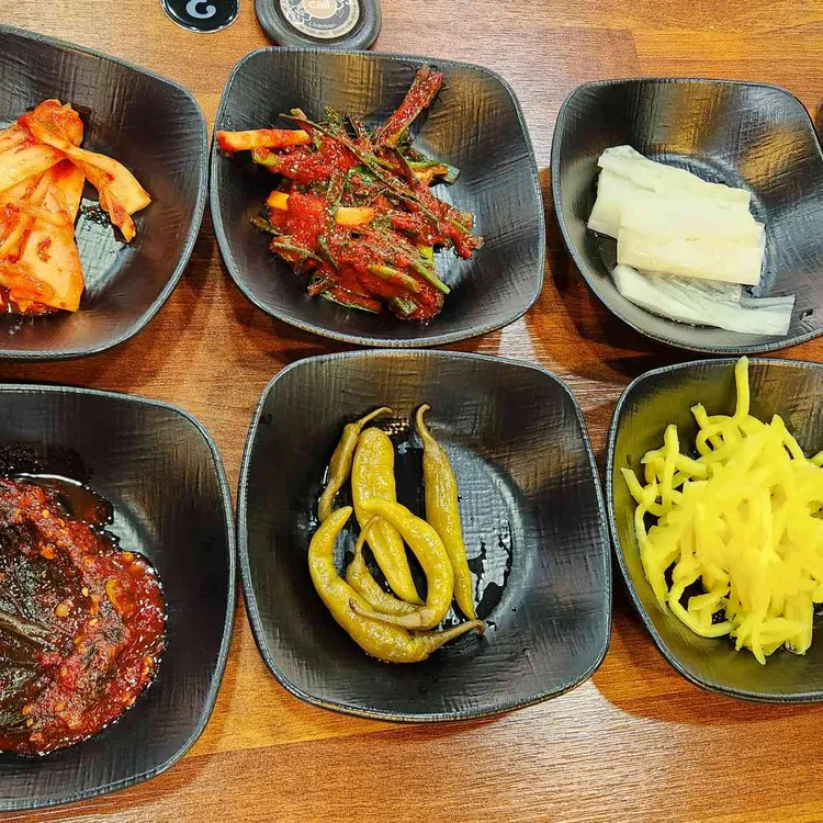 폭풍장어 대표 사진