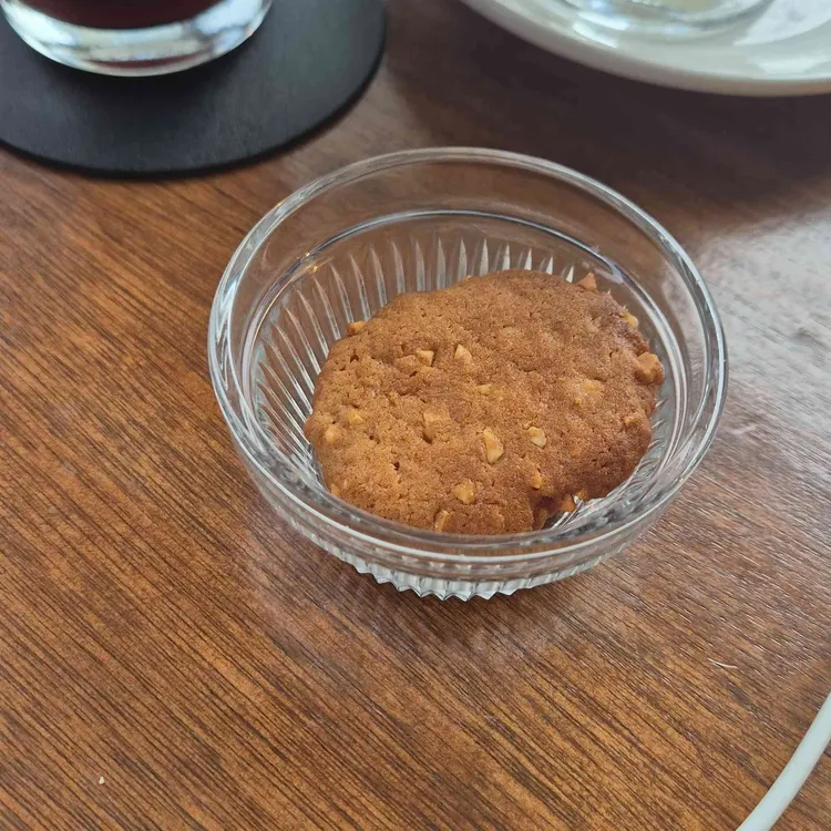 누후드 사진 2