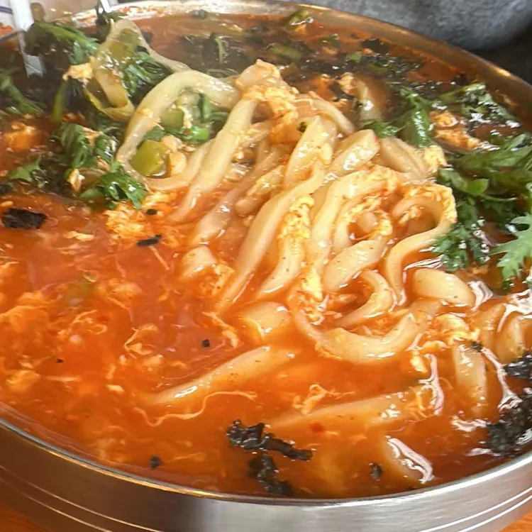 1984그수육집칼국수 대표 사진