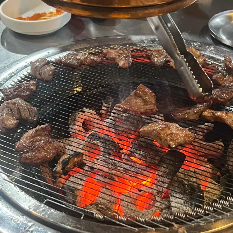 숯불에뒷고기 대표 사진