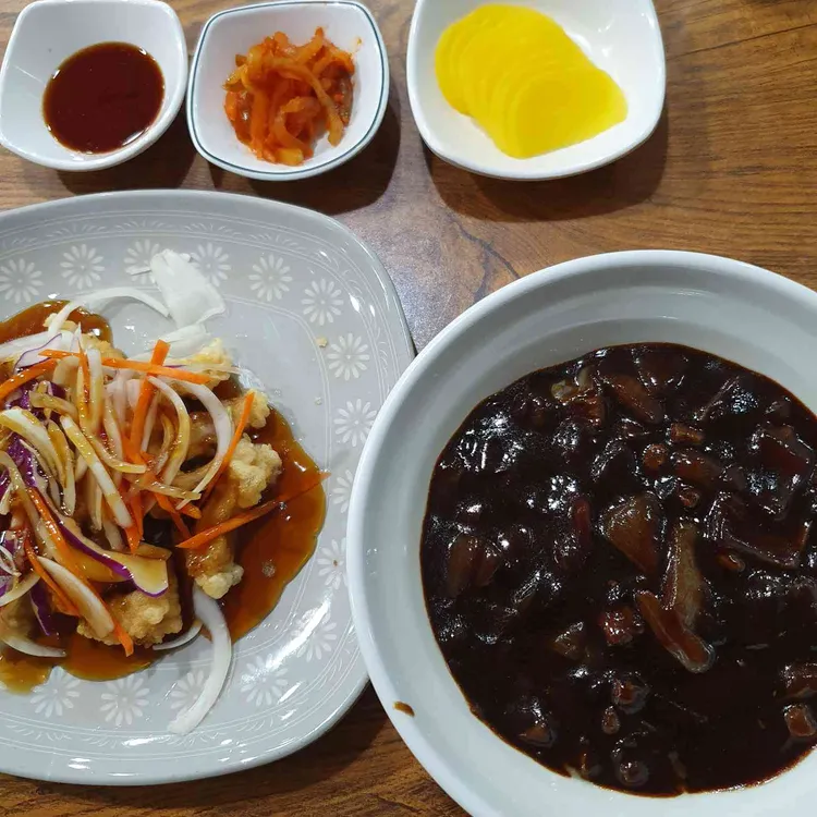 2.5짜장 대표 사진