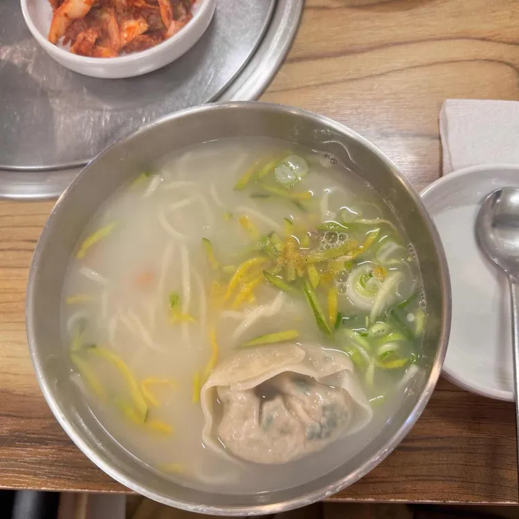 명동칼국수 대표 사진