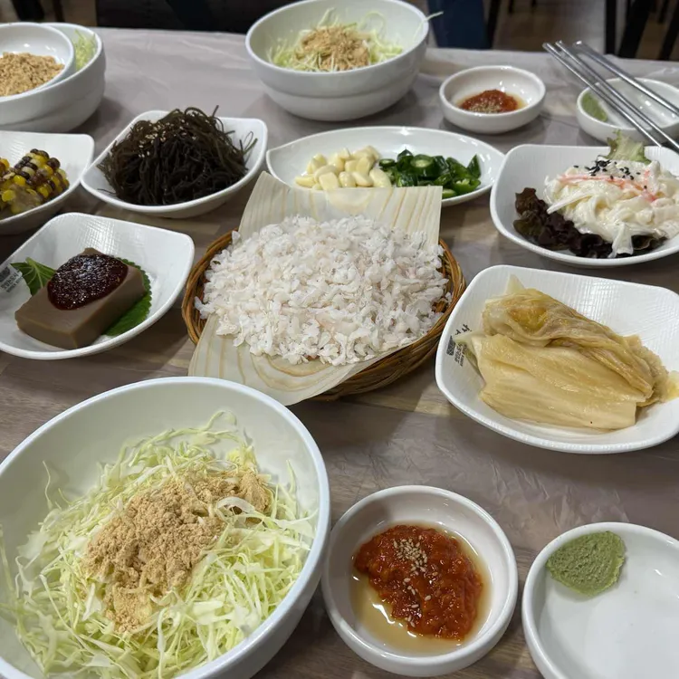 칠암동해횟집 대표 사진