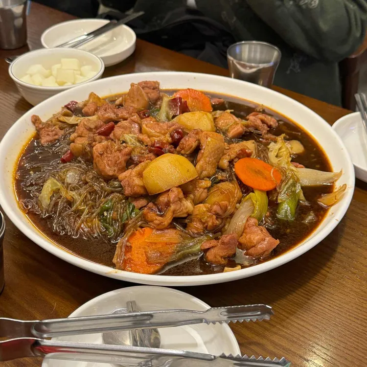 밀레니엄안동찜닭 대표 사진